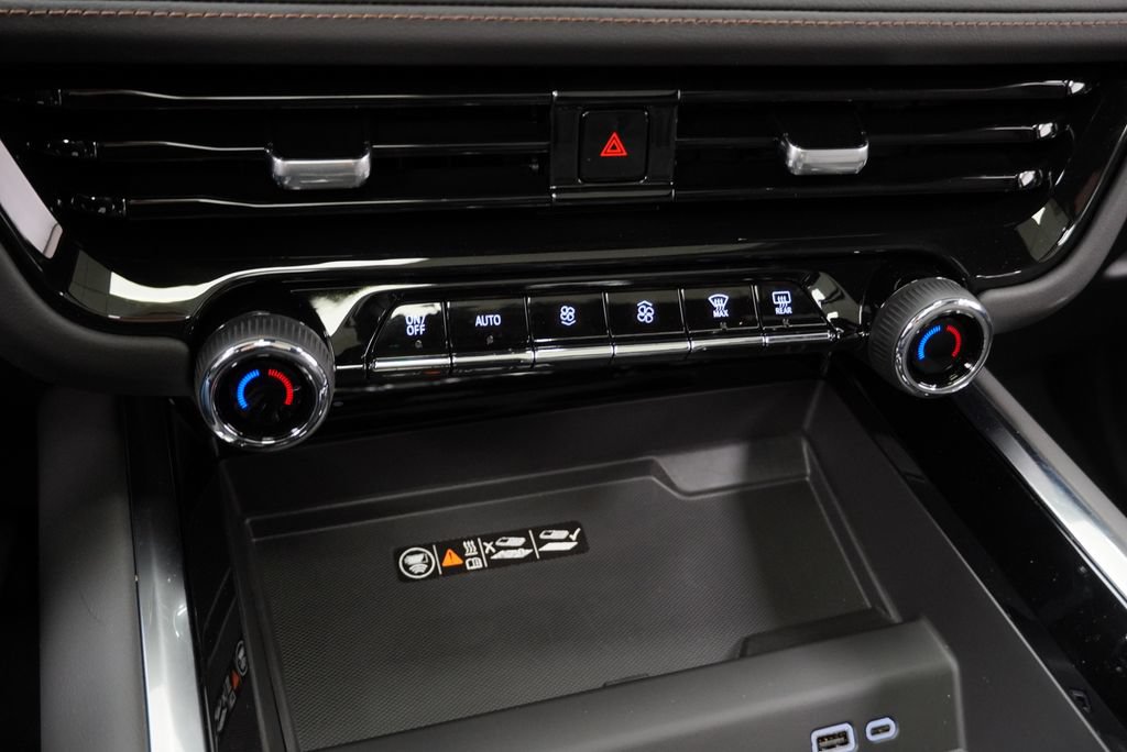 New 2026 Chevrolet Tahoe High Country AWD/4WD image 21