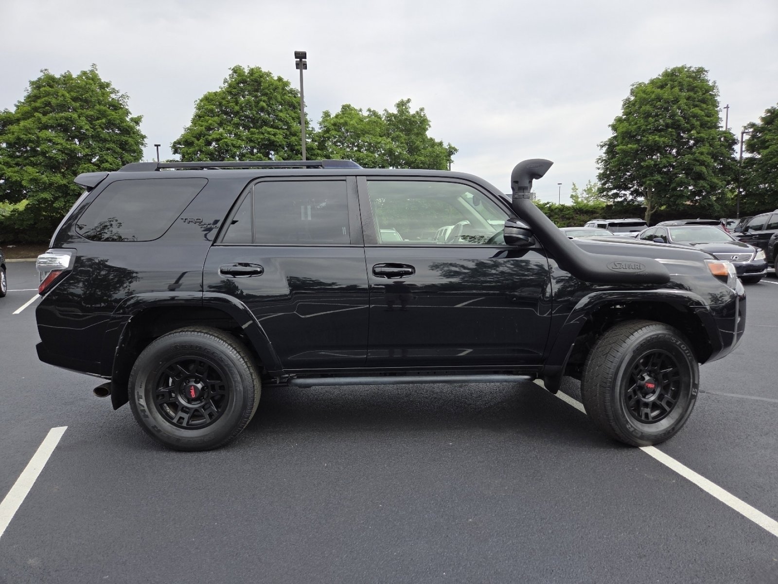 Used 2021 Toyota 4Runner TRD Off-Road AWD/4WD image 20
