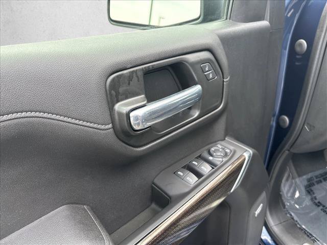 Used 2020 Chevrolet Silverado 1500 LT Trail Boss AWD/4WD image 12