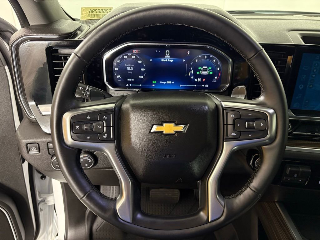Used 2026 Chevrolet Silverado 1500 LT w/ Protection Package AWD/4WD image 18