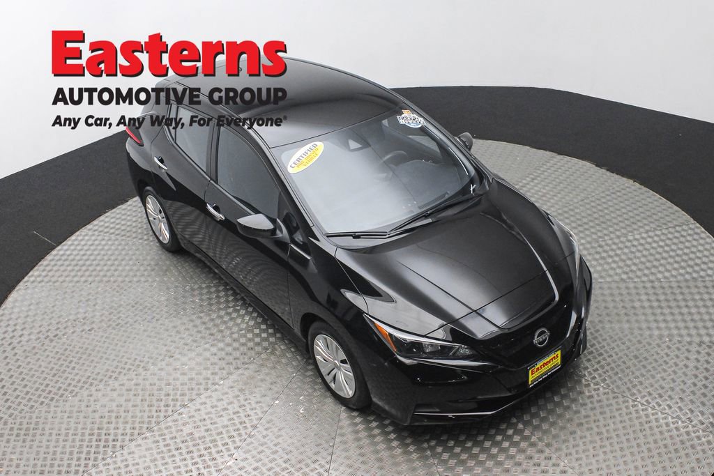 Used 2024 Nissan Leaf S image 3