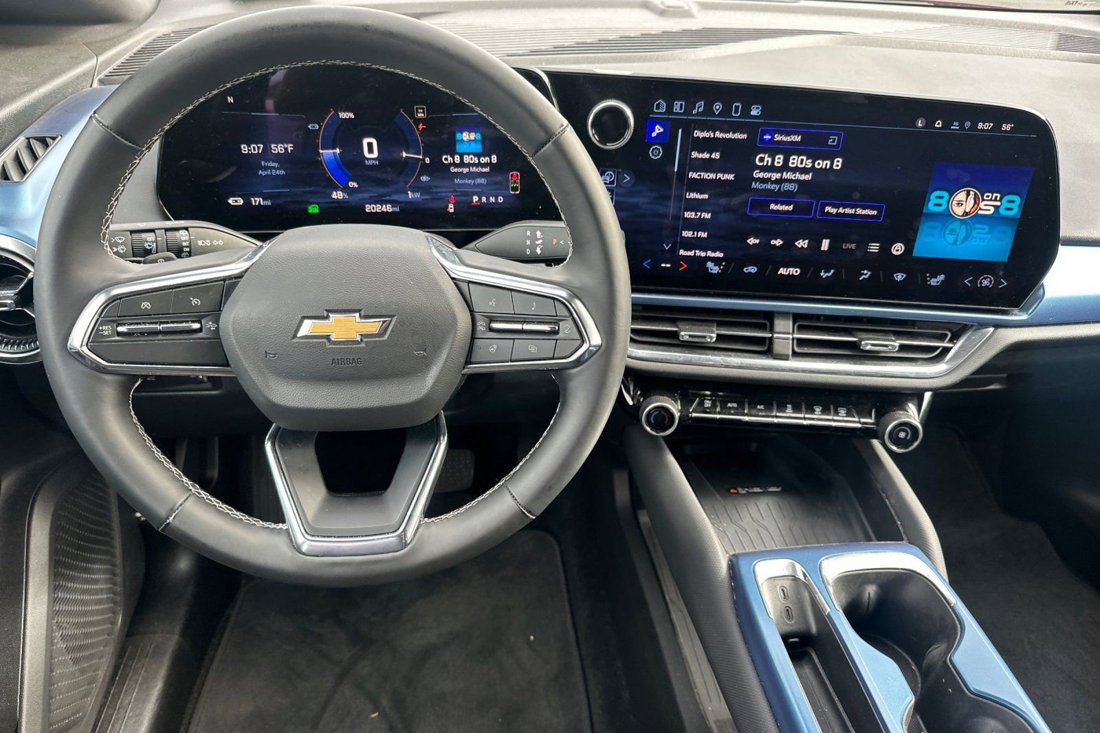 Used 2025 Chevrolet Equinox EV LT w/ Convenience Package FWD image 16