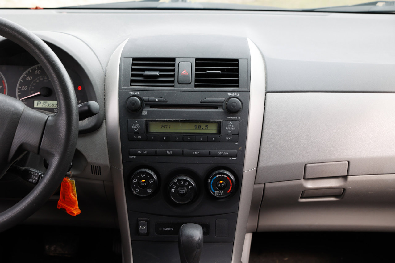 Used 2009 Toyota Corolla image 32