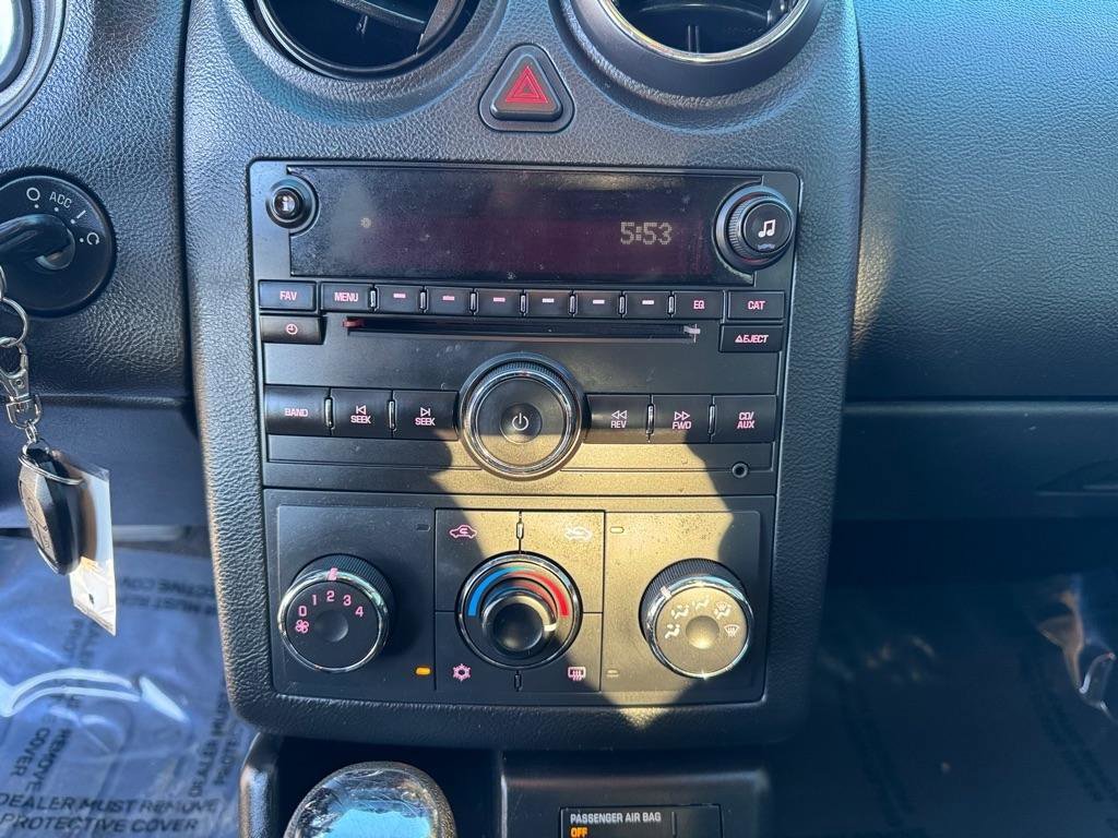 Used 2010 Pontiac G6 Sedan image 30