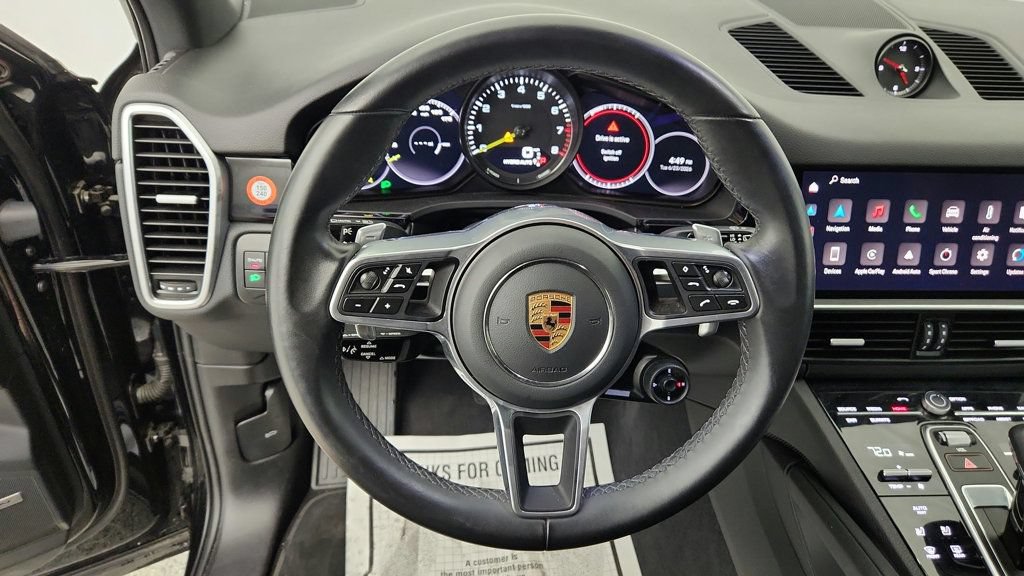 Used 2022 Porsche Cayenne Platinum Edition w/ Premium Package Plus AWD/4WD image 13