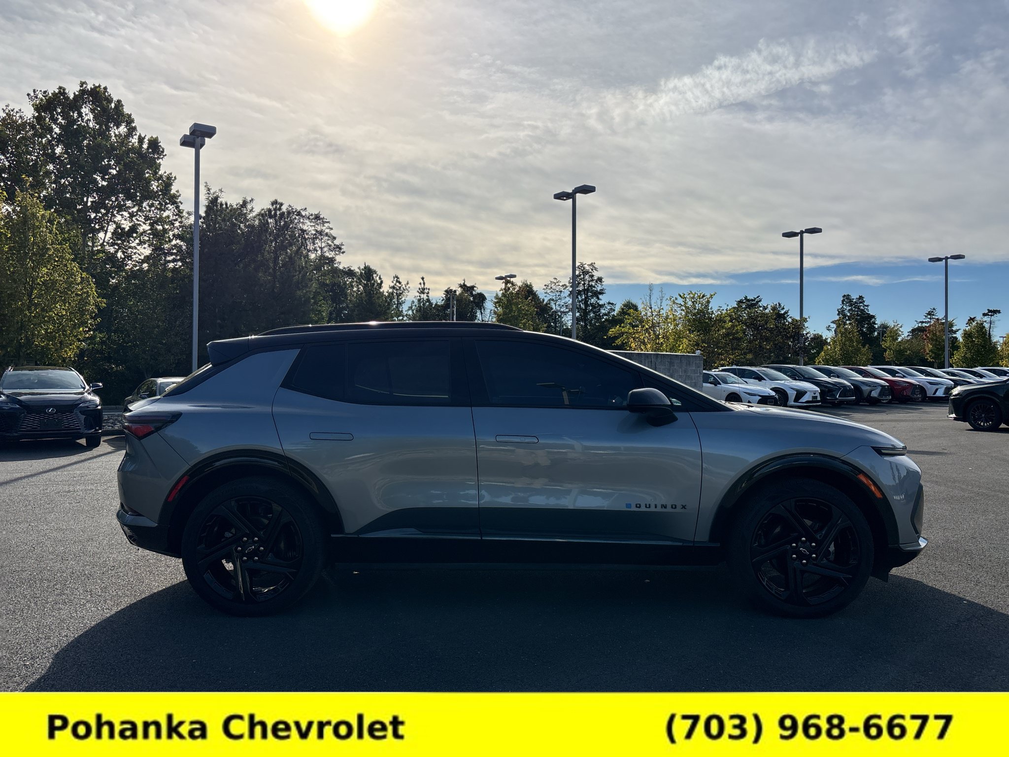 Certified 2024 Chevrolet Equinox EV RS FWD image 7