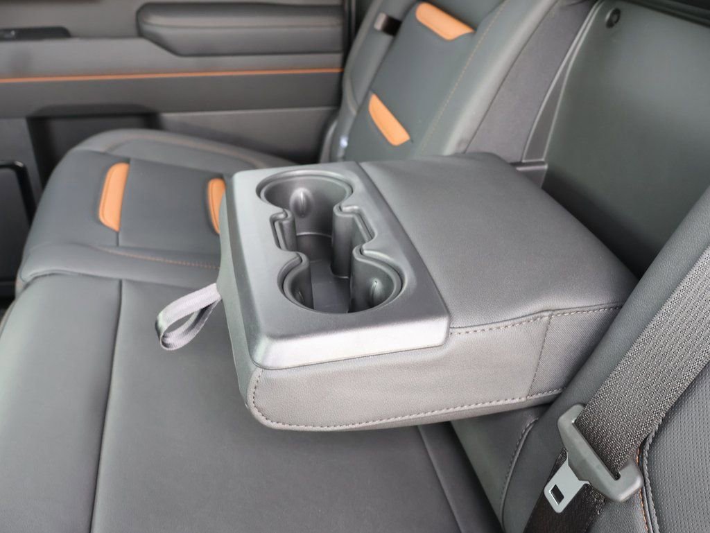 New 2026 GMC Sierra 1500 AT4 w/ AT4 Premium Package image 31