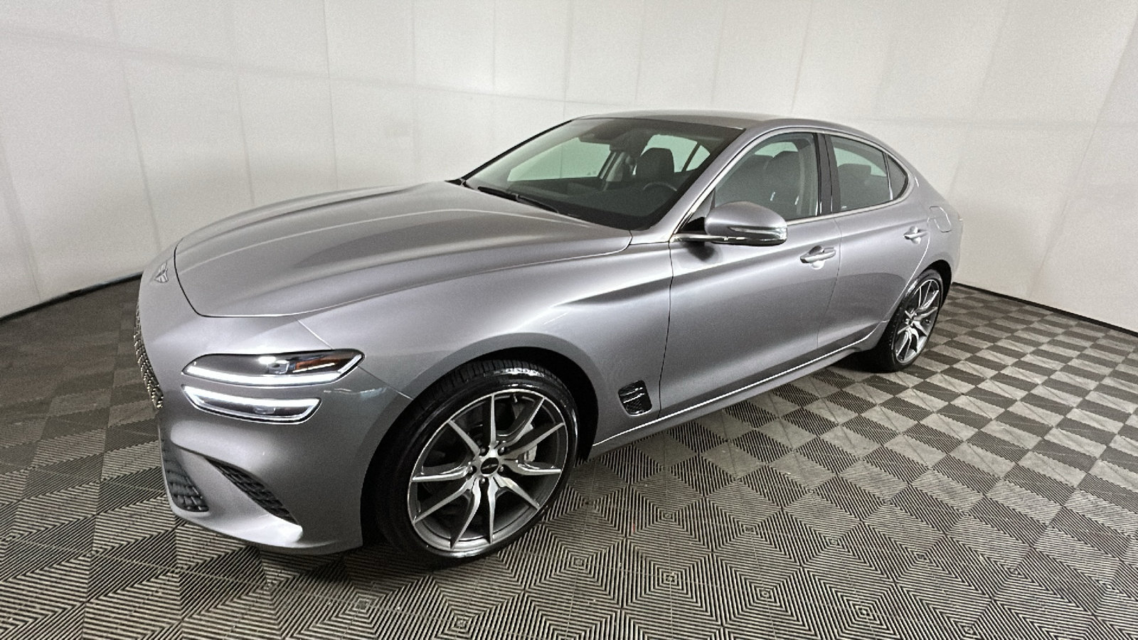 Used 2026 Genesis G70 2.5T AWD/4WD image 7