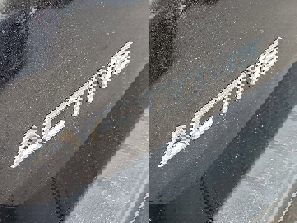 Used 2025 Ford Explorer Active image 16