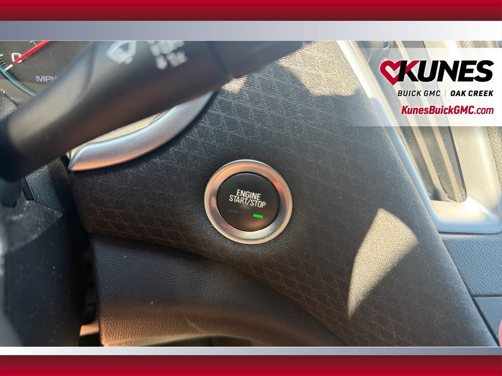 Used 2024 Chevrolet Malibu LT FWD image 31