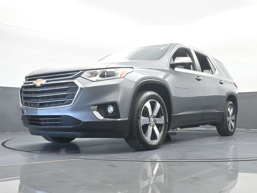 Used 2020 Chevrolet Traverse LT w/ LT Premium Package image 70