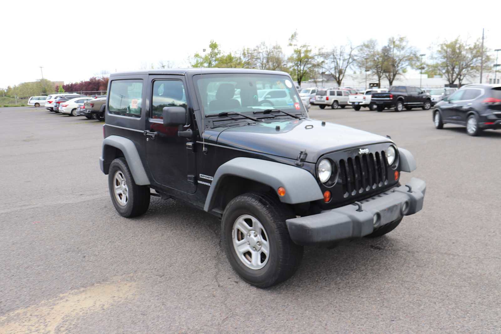 Used 2012 Jeep Wrangler Sport AWD/4WD image 3