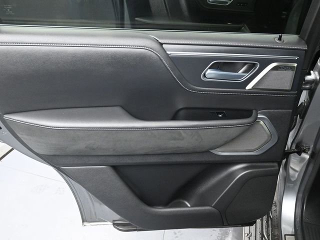 Used 2025 INFINITI QX80 Sensory image 34