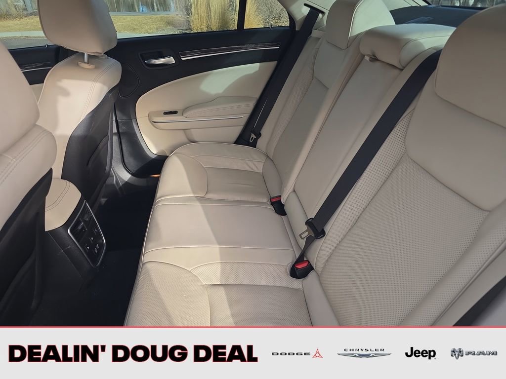 Used 2022 Chrysler 300 Touring L w/ Popular Equipment Group image 17