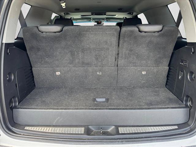 Used 2020 Cadillac Escalade Premium Luxury RWD image 6
