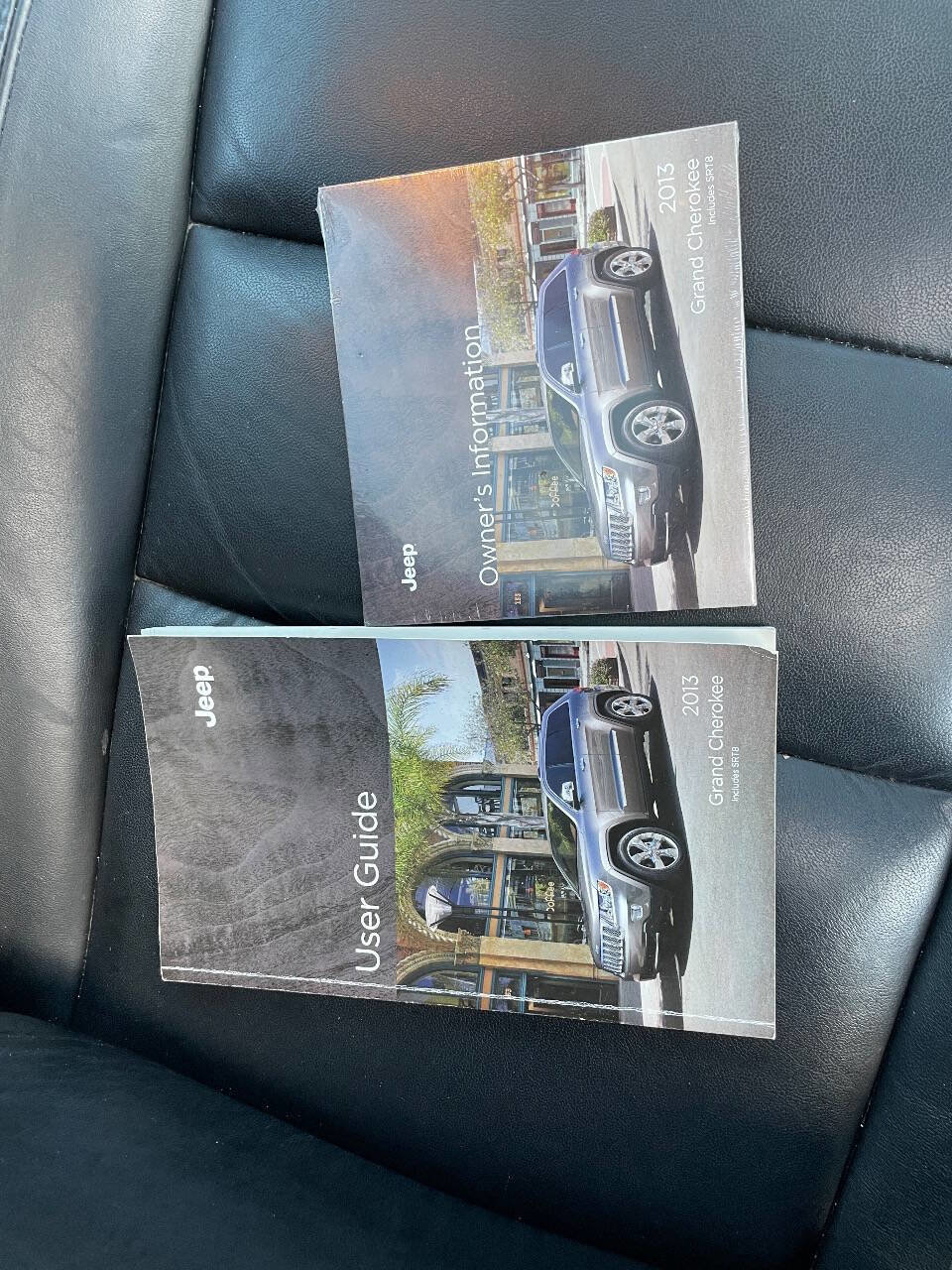 Used 2013 Jeep Grand Cherokee Laredo image 35