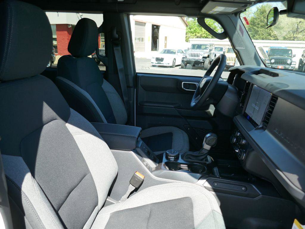 New 2026 Ford Bronco Big Bend AWD/4WD image 9