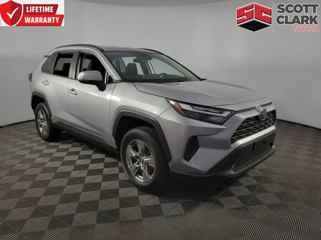 Used 2024 Toyota RAV4 XLE FWD image 1