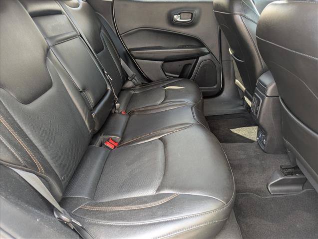 Used 2018 Jeep Compass Limited AWD/4WD image 19