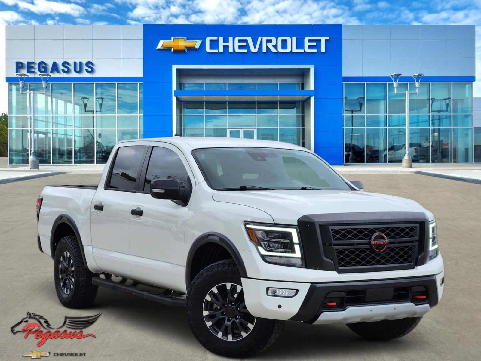 Used 2023 Nissan Titan PRO-4X w/ Pro-4x Convenience Package