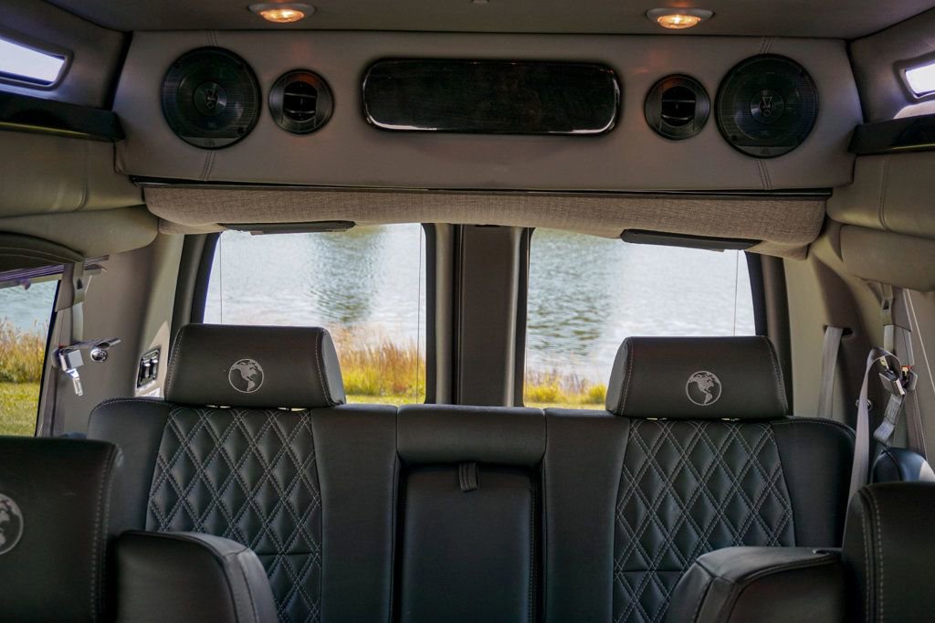 Used 2023 GMC Savana 2500 Extended image 42