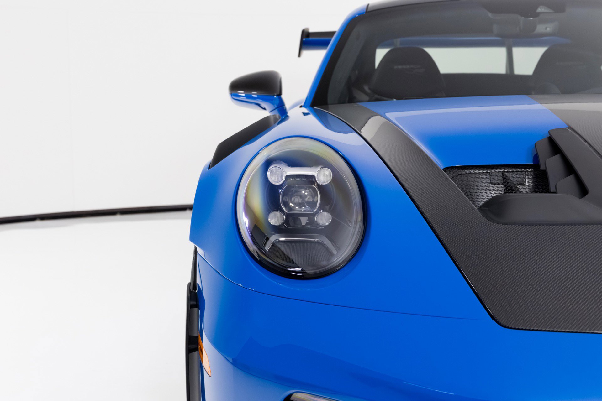 Used 2025 Porsche 911 GT3 RS image 54