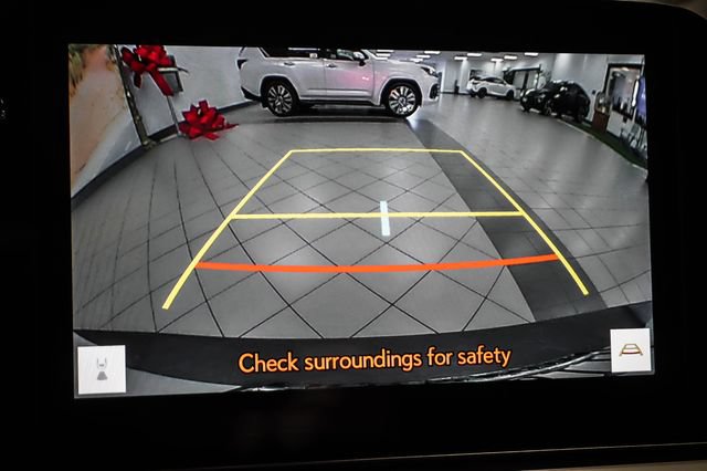 Certified 2025 Lexus UX 300h FWD w/ Accessory Package (Z2) image 15