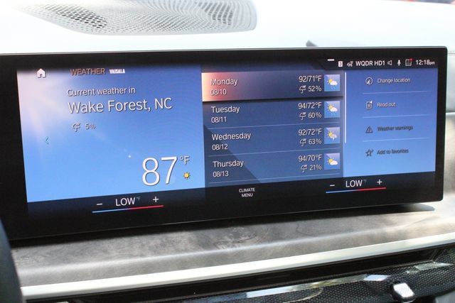 Used 2023 BMW X7 xDrive40i w/ Executive Package AWD/4WD image 33