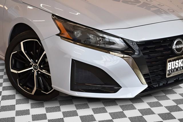 Used 2025 Nissan Altima 2.5 SR image 29