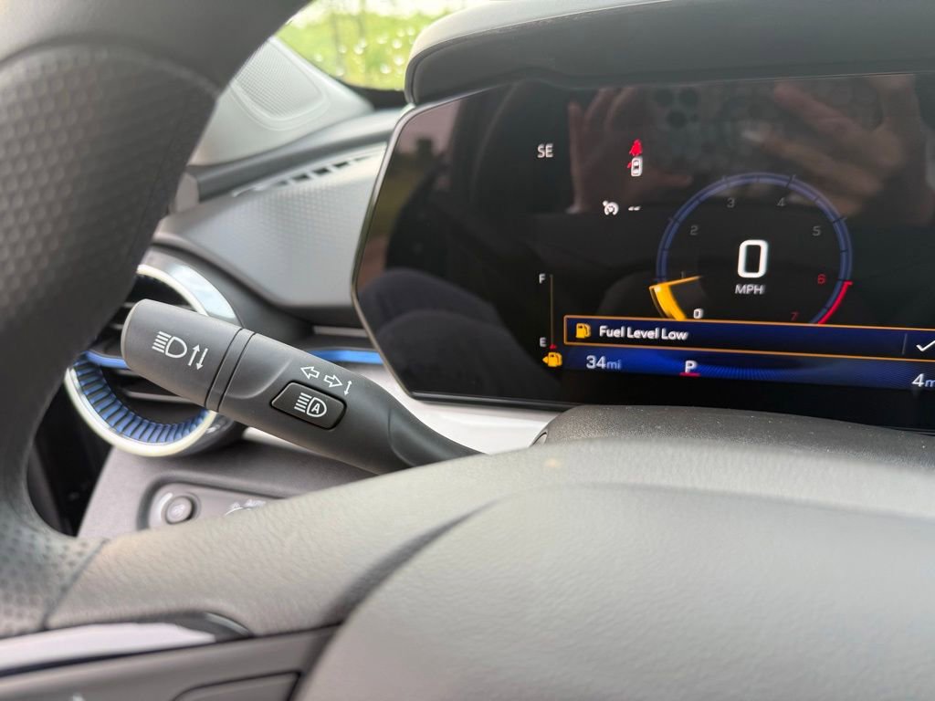 New 2026 Chevrolet Trax LT w/ Driver Confidence Package FWD image 31