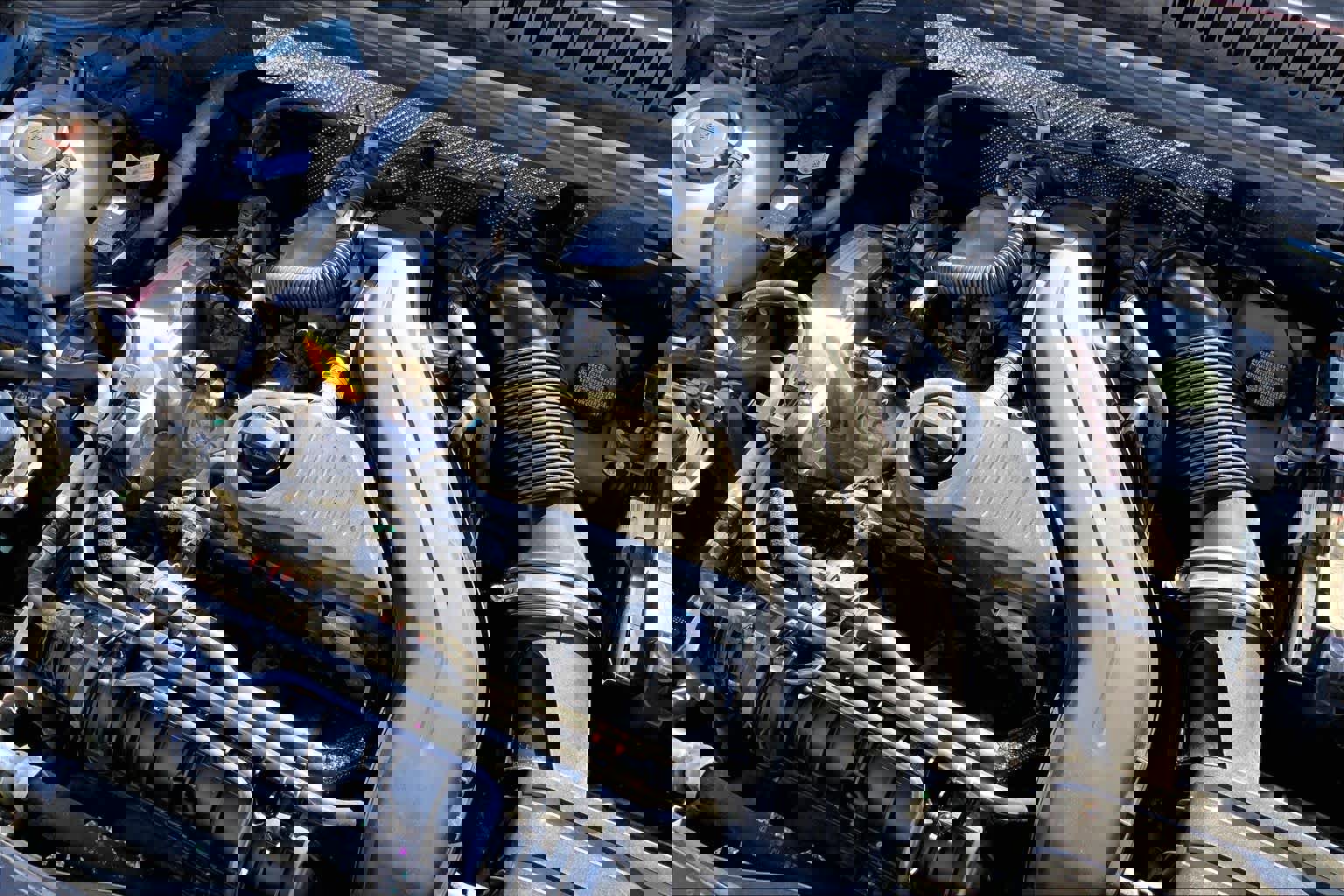 Used 2025 Volkswagen Jetta SE image 35