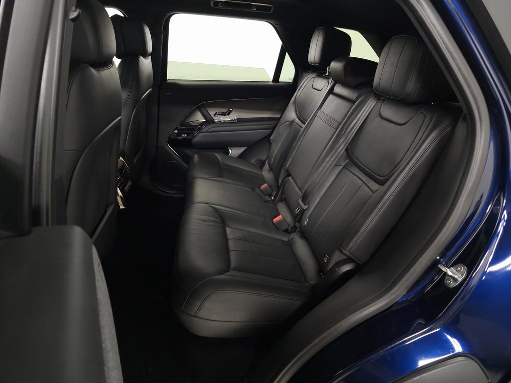 Certified 2023 Land Rover Range Rover Sport SE image 33