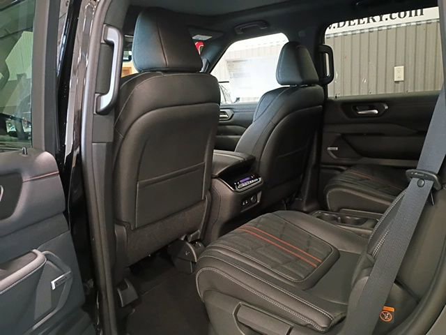 New 2026 Nissan Armada PRO-4X AWD/4WD image 9
