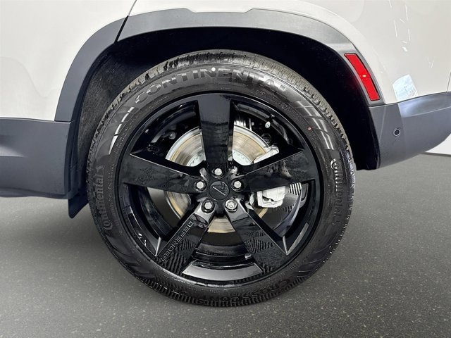 Used 2026 Land Rover Defender 110 S image 33