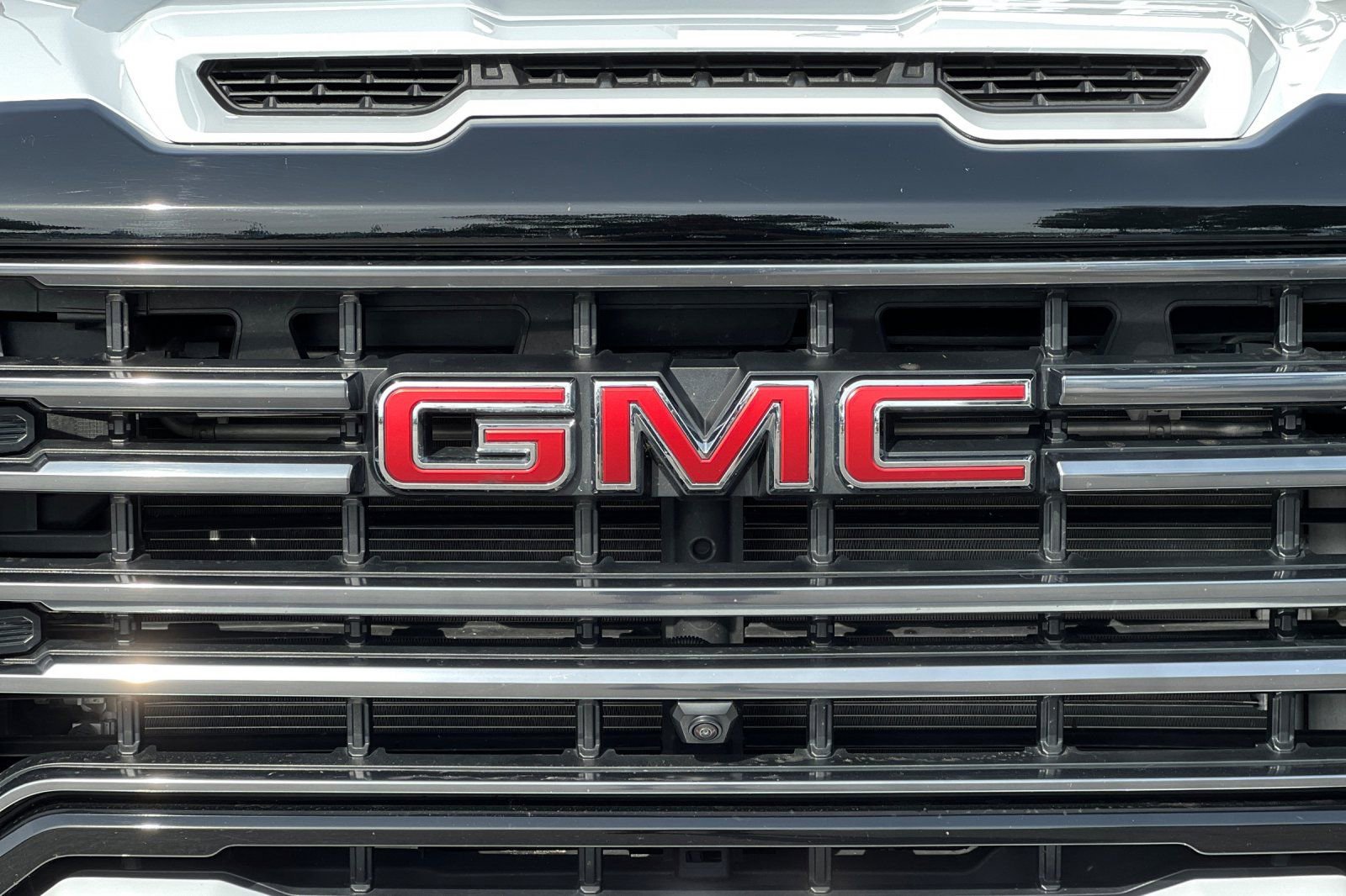 Used 2023 GMC Sierra 2500 AT4 w/ AT4 Preferred Package image 40