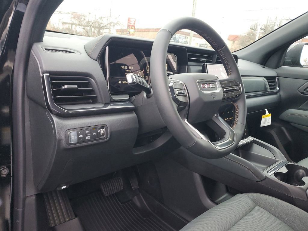 New 2026 GMC Terrain AT4 w/ LPO, Black Badging Package image 17