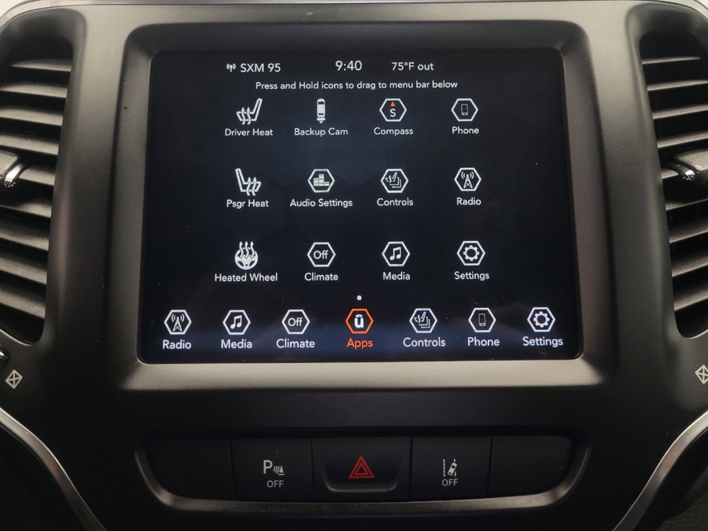 Used 2021 Jeep Cherokee Latitude Lux w/ Comfort/Convenience Group image 25