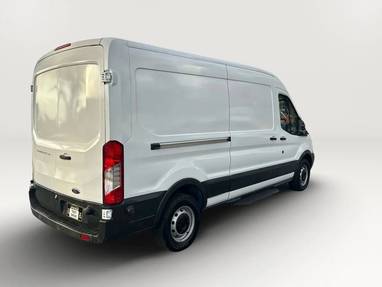 Used 2017 Ford Transit 250 148 Medium Roof image 4