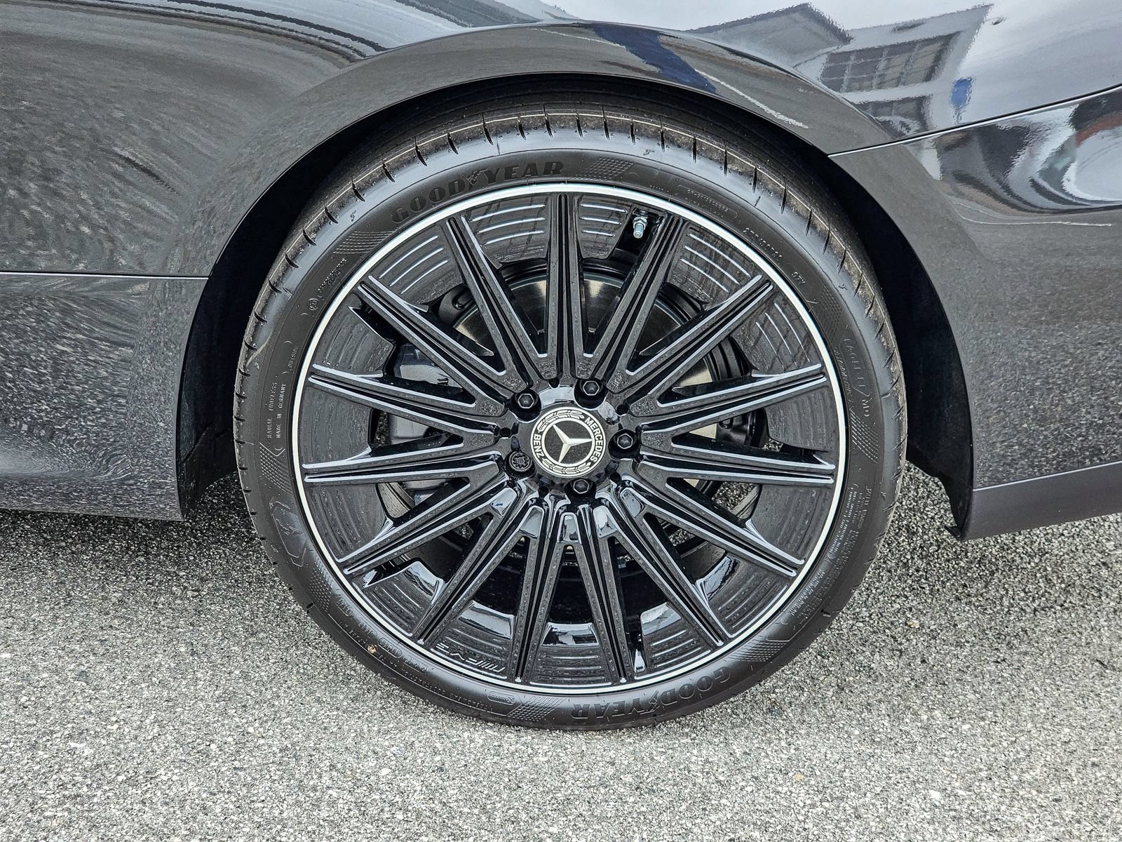 New 2026 Mercedes-Benz CLE 300 4MATIC Coupe image 10