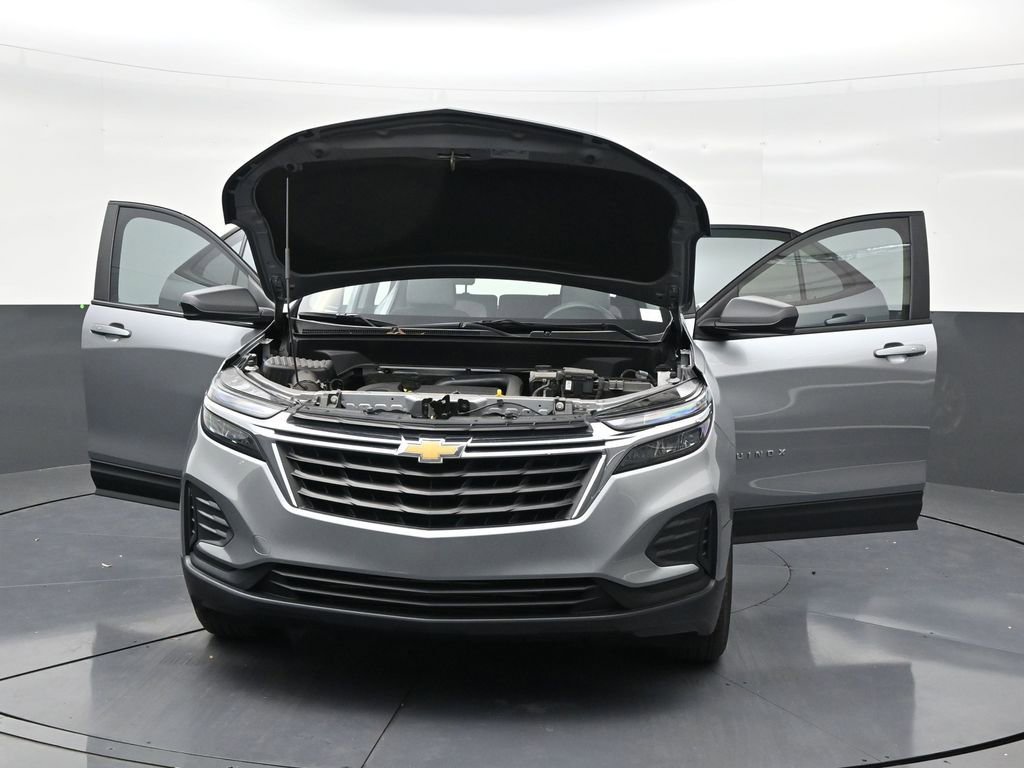 Used 2023 Chevrolet Equinox LS FWD image 33
