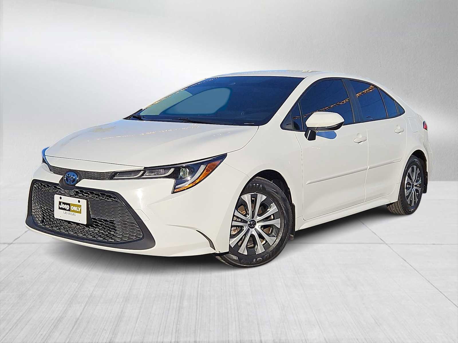 Used 2022 Toyota Corolla LE
