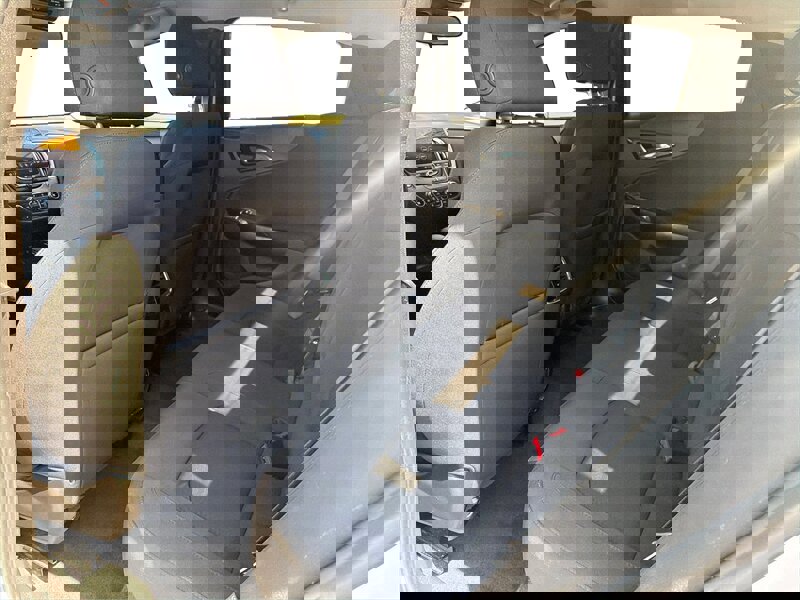 Used 2021 Chevrolet Malibu LT image 11