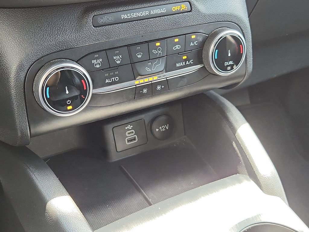 Used 2024 Ford Escape ST-Line FWD image 10