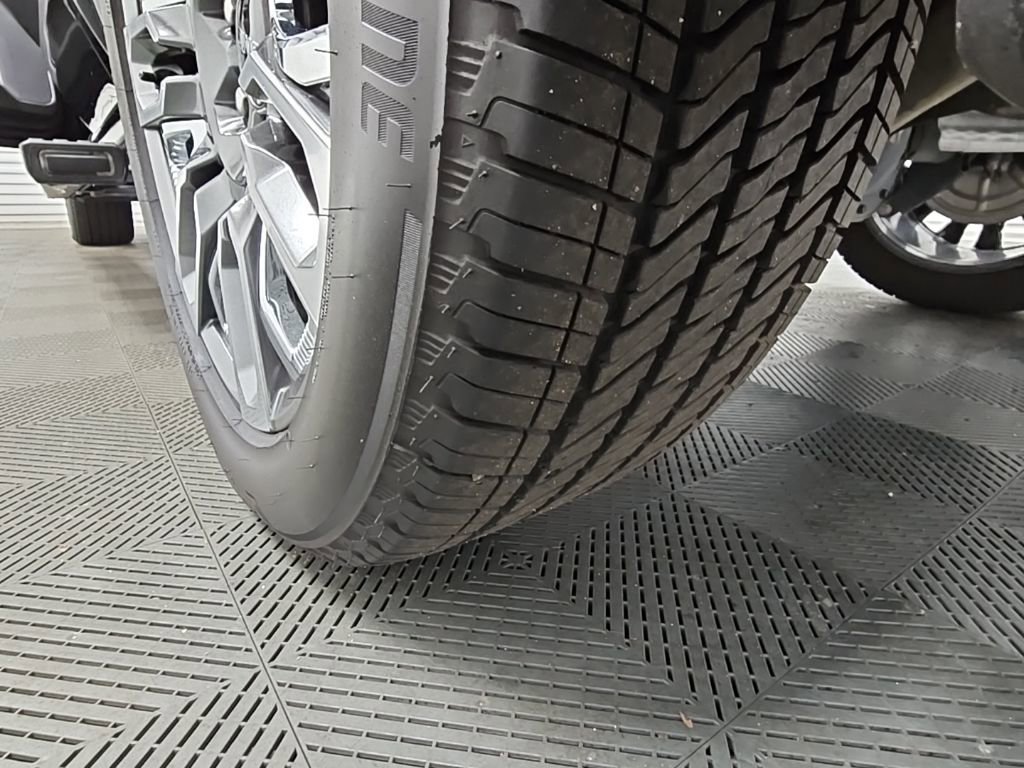 Used 2023 GMC Sierra 1500 Denali Ultimate image 44