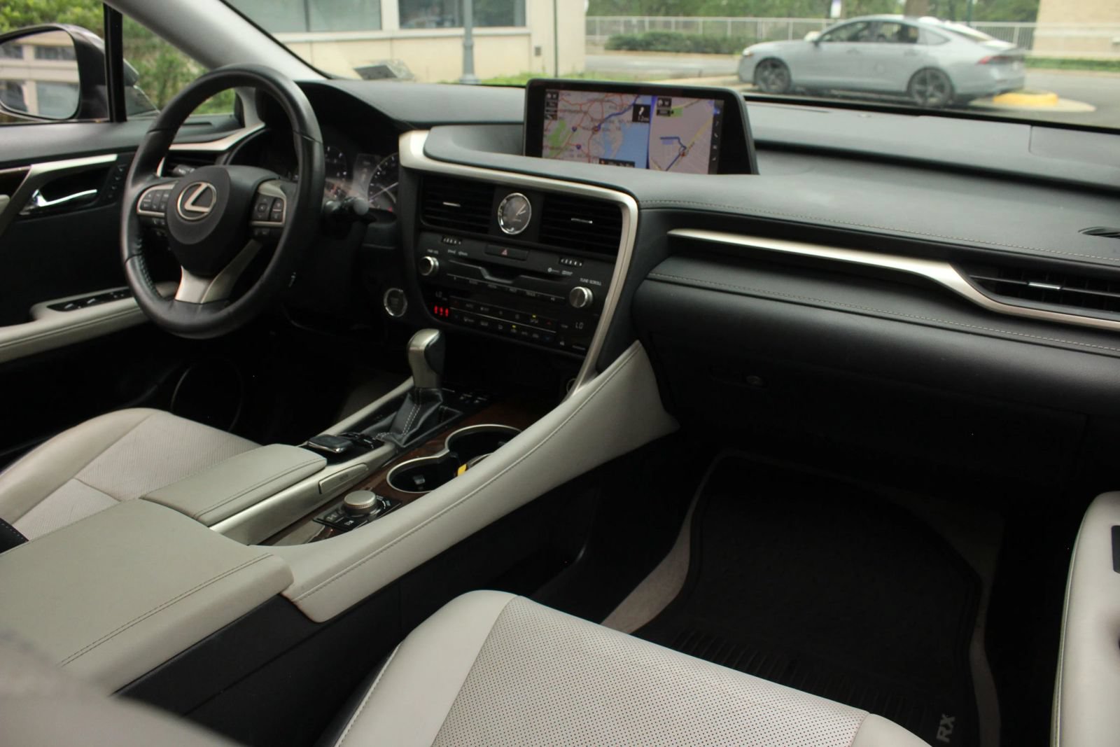 Used 2017 Lexus RX 350 AWD w/ Premium Package image 26