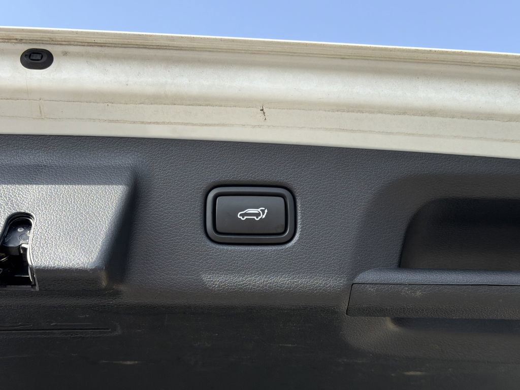 Used 2021 Hyundai Palisade SEL w/ Convenience Package image 17