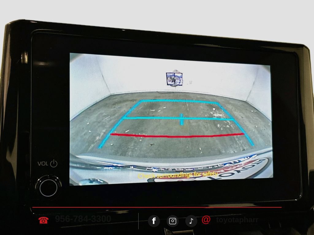 Used 2025 Toyota Corolla LE FWD image 12