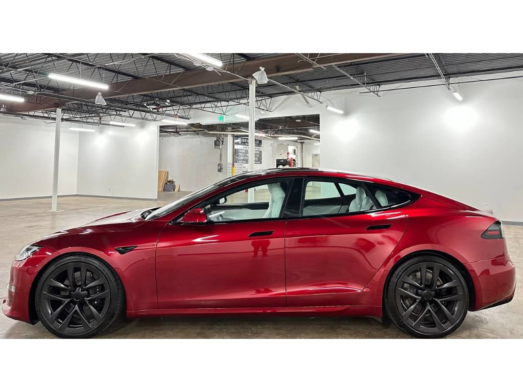 Used 2024 Tesla Model S AWD/4WD image 8