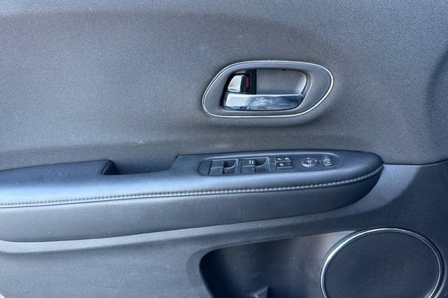 Used 2021 Honda HR-V EX image 13