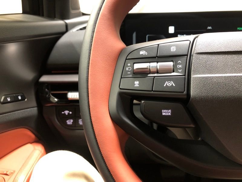 New 2026 Kia Sportage SX Prestige image 25